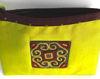 Vintage Handmade Silk Pouch/Clutch: Vietnam Craft Link Embroidered