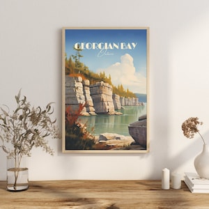 以下が含まれることがあります： ジョージアンベイ、オンタリオ州の美しい景色を描いたヴィンテージな旅行ポスター。ポスターは薄い青色の背景に白い雲、岩の崖と水域の景色が描かれています。"ジョージアンベイ、オンタリオ州"という文字はレトロなフォントで印刷されています。