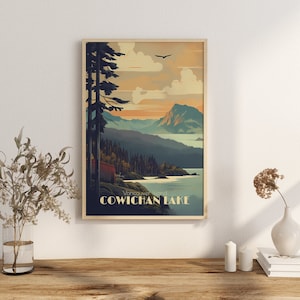 Druck Cowichan Lake Poster British Columbia Poster Serene Waters Wanddeko Seeblick Kunstdruck Kanada