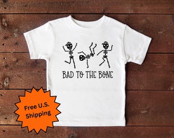 Maglietta di Halloween per bambini "Bad to the Bone" / Maglietta per bambini con scheletro danzante / Maglietta divertente "Dolcetto o scherzetto" / Completo autunnale bianco o nero