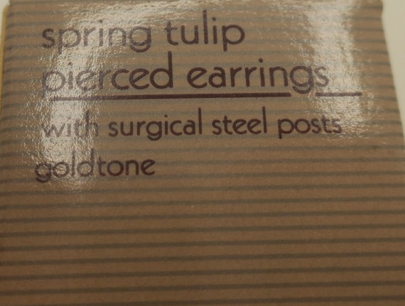 Avon 1990s Vintage Spring Tulip Pierced Earrings … - image 4