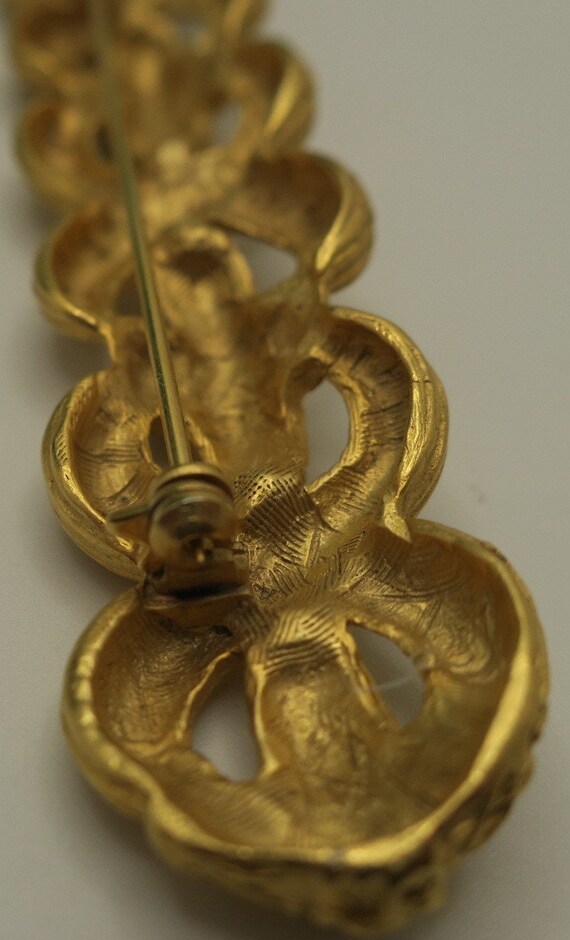 Intertwined Gold Tone Brooch Pin - image 3