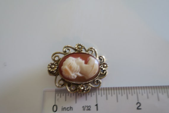 Vintage Gold Tone Woman's Face Cameo - image 5