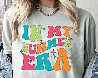 En mi camiseta de la era de verano, camisa de colores cómodos, camiseta de vacaciones escolares, camisa de fin de año, camisa de vacaciones del semestre, camisa de graduación
