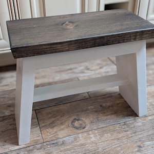 Handcrafted Rustic Wooden Step Stool: Farmhouse Kitchen Decor (15.5x8 ...