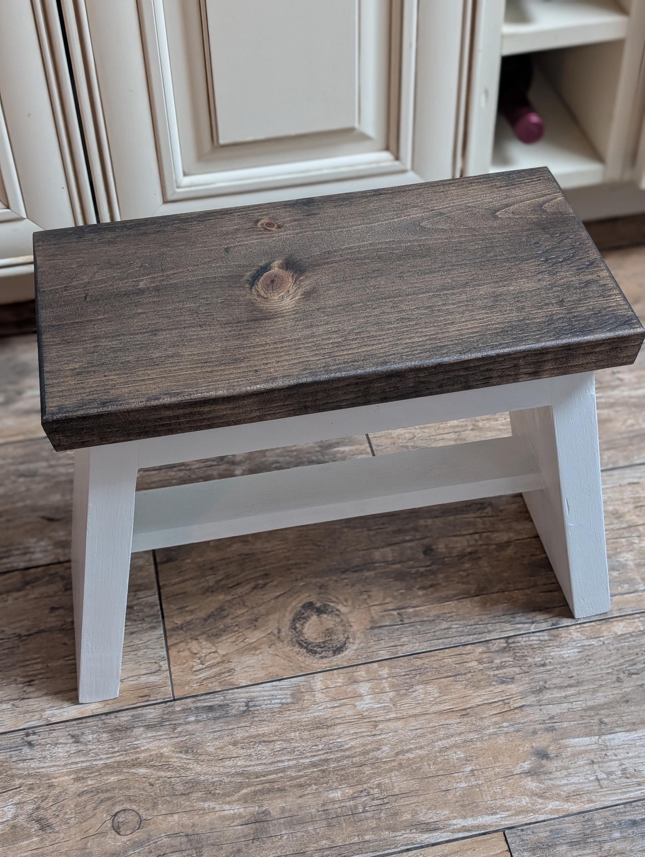 Handcrafted Rustic Wooden Step Stool: Farmhouse Kitchen Decor (14x7 ...