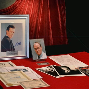 X-Files Collection: Robert Patrick Autographed Photo, Screen-Used Prop, COA