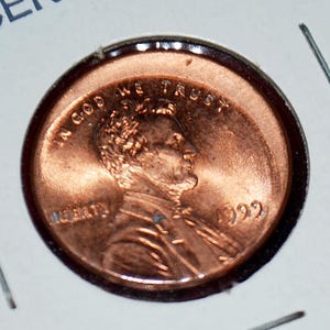 1 cent, (( ERROR )) 1999 Way Off Center Broadstrike Lincoln Memorial PENNY, Free SHIP!
