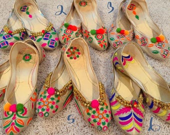 Colorful Luxury Handmade Intricate Punjabi Jutti | SIZE WOMEN US 8 | Indian Wedding Shoes | Traditional Indian Punjabi Shoes for Women