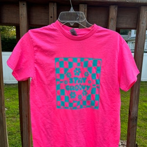 Stay Groovy t-shirt - Upcycled - S