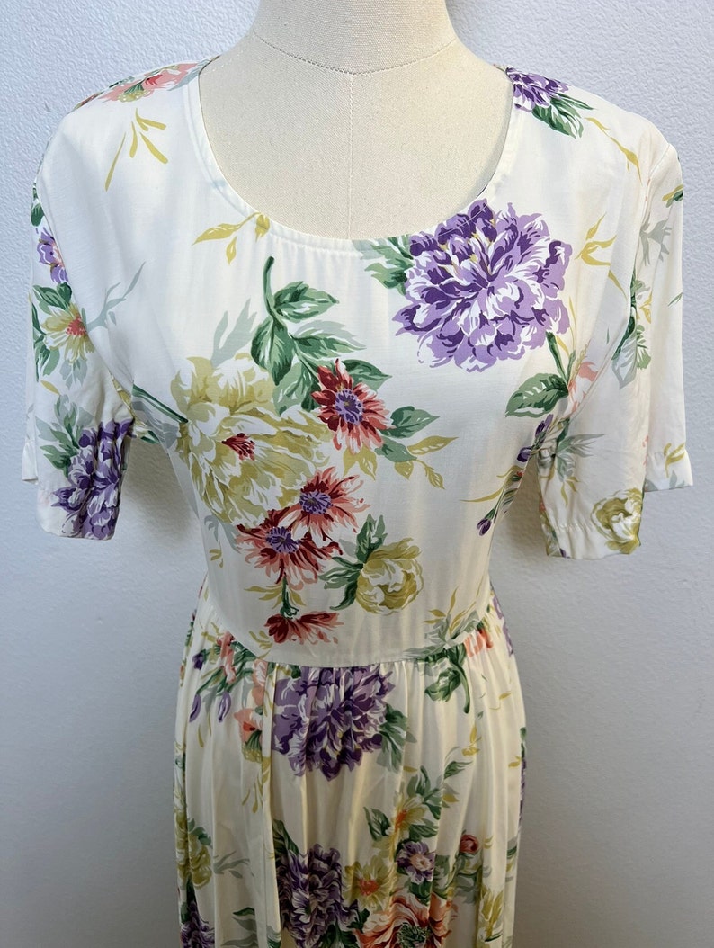 Vintage 90s Floral print dress by Carol Anderson cottagecore image 5