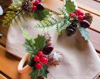 Christmas napkin ring, holiday napkin ring