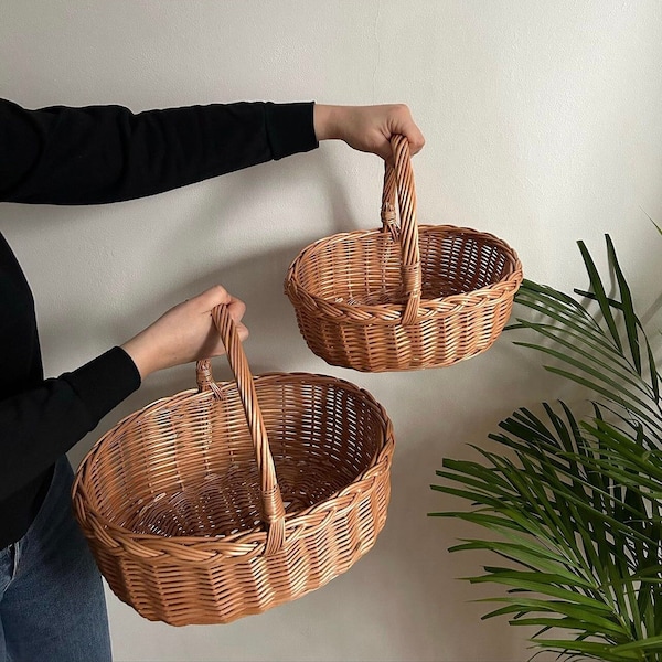 Rustic basket, wicker shopping basket, flower girl basket, picnic basket, basket with handle, fruit basket, french market basket, handmade