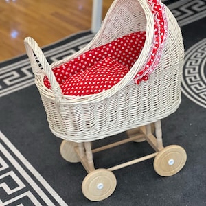 handgemaakte rieten poppenwagen, milieuvriendelijke poppenwagen, babypopkoets, babymeisje cadeau, baby rieten kinderwagen, poppenwagen handgemaakt