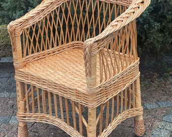natural wicker chair, rattan chair, outdoor patio furniture, boho furniture, rustic vintage style patio chairs, eco-friendly garden chair