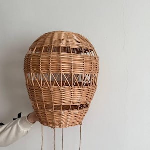 Wicker Hot air balloon lampshade nursery light baby nursery lamp rattan air balloon, nursery room decor Baby shower gift Ceiling Night Light