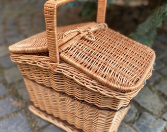 natural wicker picnic basket with lid, handmade woven rustic easter basket, fruit basket