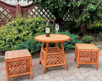 Muebles boho, juego de mimbre (Mesa + 2 otomanas), mesa de centro de mimbre, decoración de mimbre, decoración y jardín exterior, silla de mimbre, otomana, hecho a mano