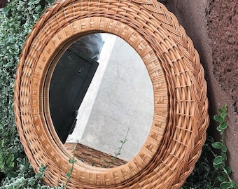 Round mirror, wicker mirror, rattan mirror, rattan mirror for wall, rustic mirror, boho mirror, vintage mirror, boho round mirror