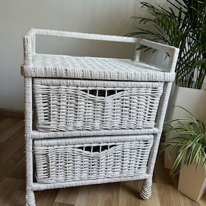 Small chest of drawers, Wicker dresser, unique chest of drawers, chest of drawers, wicker chest, wicker salon furniture, boho furniture