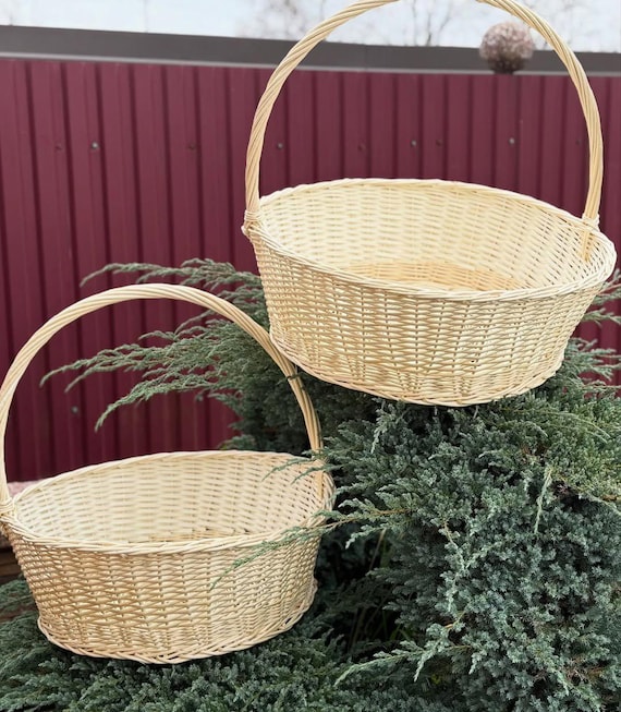 Großer weißer Blumenkorb aus Weide geflochtener Korb für 100 Blumen umweltfreundliche Hochzeitsdeko natürlicher Rattan Korb mit Henkel Boho Möbel