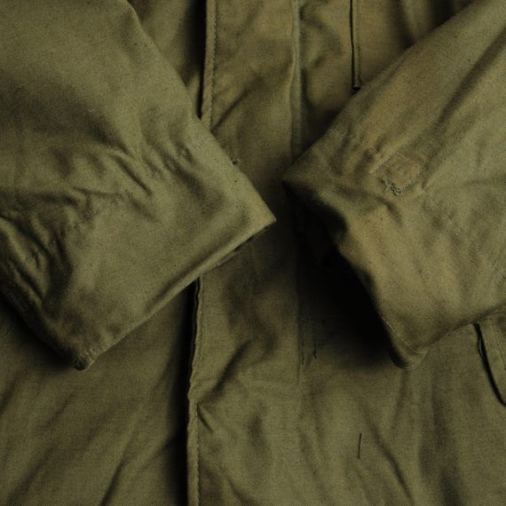 Vintage us army m-1965 m65 field jacket 1981 size… - image 7