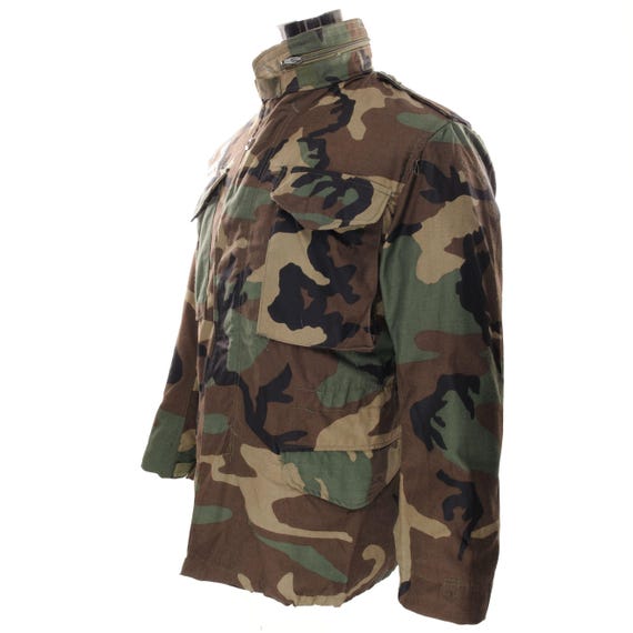 Vintage us army m65 woodland camo field jacket 19… - image 1