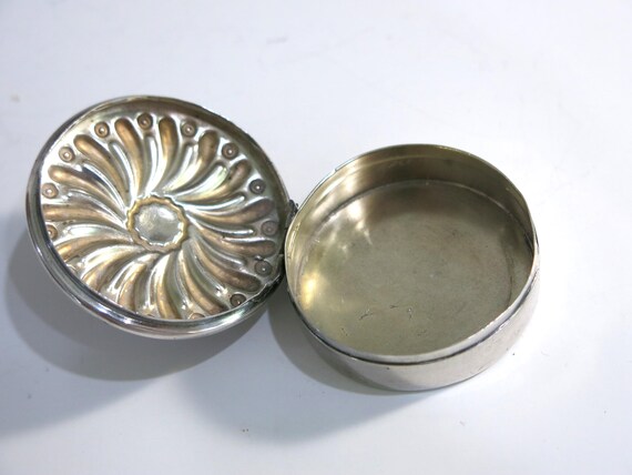 Antique Dominic & Haff Sterling Silver Pill Box - image 4