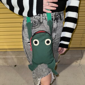 Frog Bag PATTERN Downloadable PDF w/ Step by Step Instructions (Not a physical item).