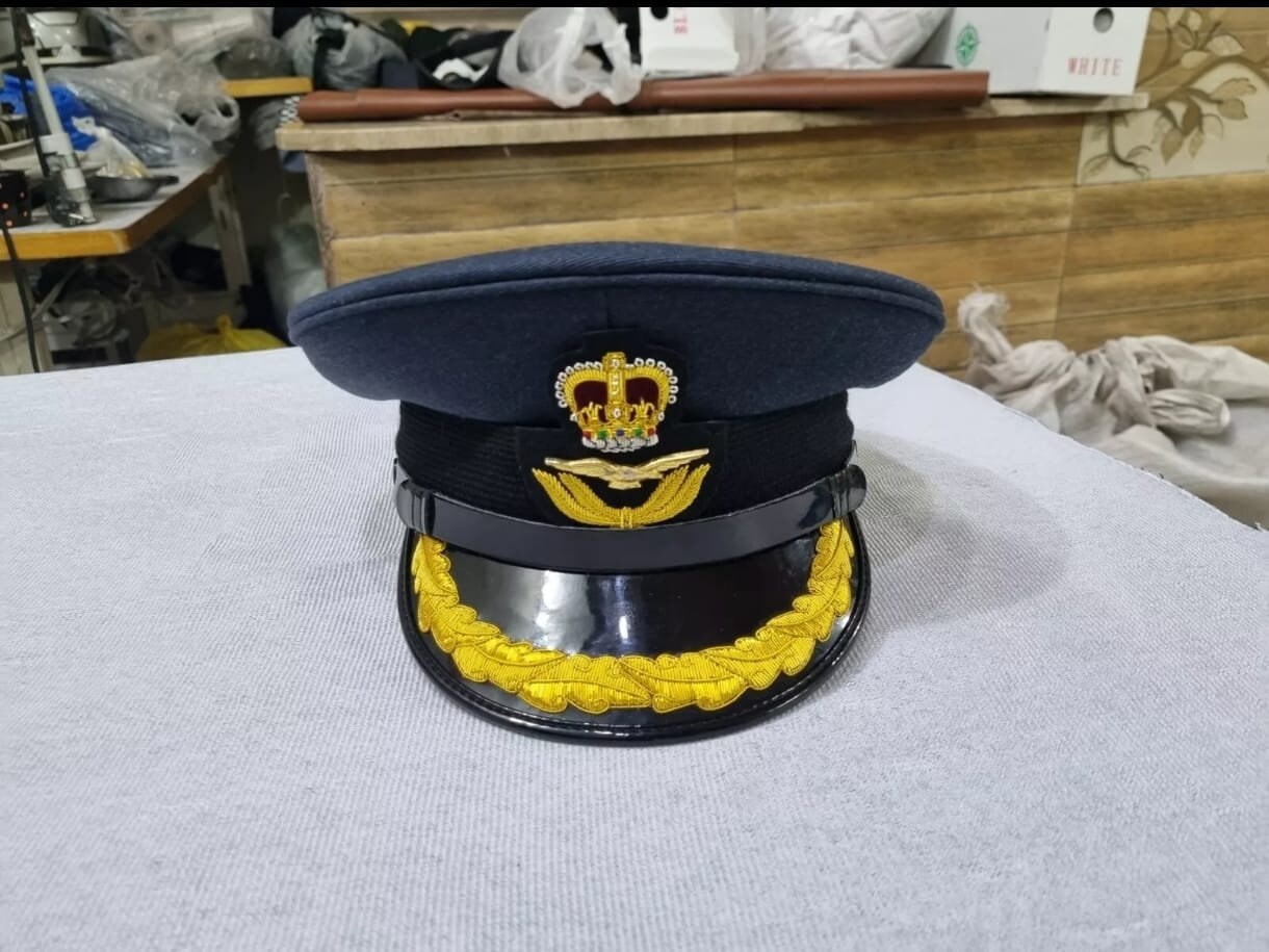 RAF  Air Force ピークドキャップ　放出品 WW2 RAF ROYAL Air Force Group Captain Peaked Cap All Sizes