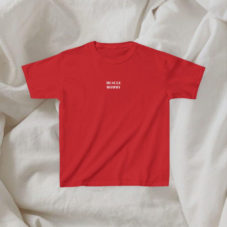Muscle Mommy Baby Tee: minimalist gym top; tee for workout, weightlifting, yoga, running, pilates, or rest day! Y2K Cropped Top, 100% cotton Red