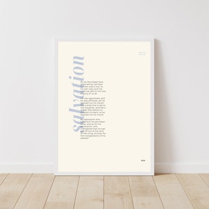 Puede incluir: Una impresión enmarcada con un fondo beige claro y una superposición de texto azul vertical que dice "salvation". El texto es una cita de Isaías 53:7: "Todos nosotros como ovejas nos descarriamos; cada uno se apartó por su camino; y Jehová cargó en él el pecado de todos nosotros."