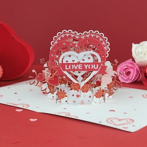 "Pop-Up Karte ""Love Heart and More Hearts""."