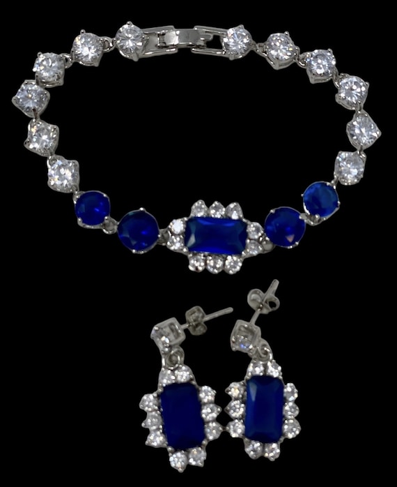 Necklace and Earring set - image 1