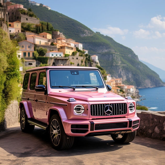 Hellrosa Mercedes G Wagon G63 Positano Coast Schoner digitaler Download Art