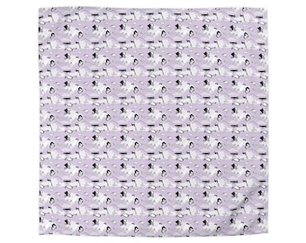 Capa de edredom de microfibra com estampa de objetos voadores | Estampa repetida em tons de lavanda e céu azul