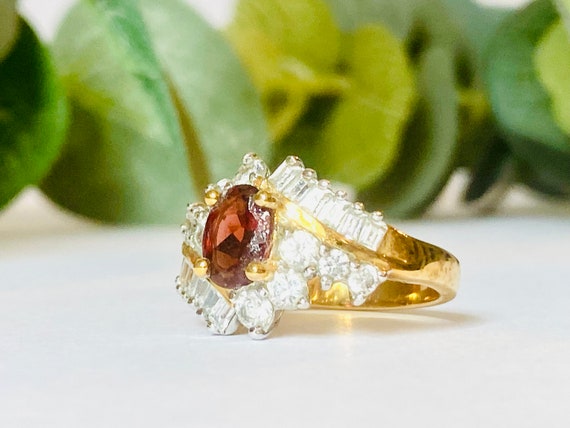 Vintage Garnet Gemstone Cluster Cocktail Ring - image 6