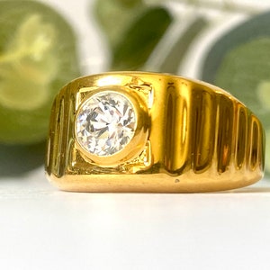 Vintage 18 KT HGE Gold Plated Solitaire Men's Unisex Ring image 6