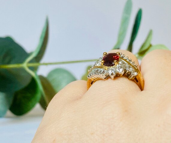 Vintage Garnet Gemstone Cluster Cocktail Ring - image 7