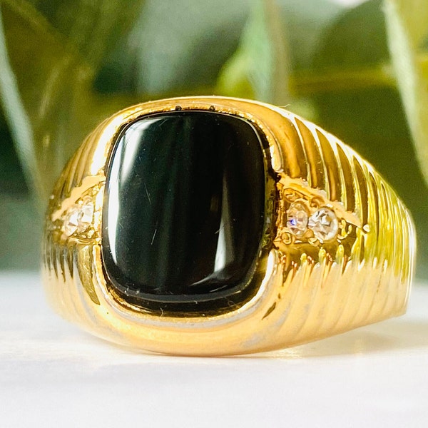 Vintage 18 KT HGE Gold Plated Black and Faux Diamond Men's Signet Ring