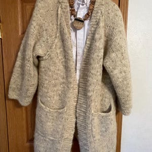 Vintage 80s Liz Claiborne Wool Cardigan Sweater Shoulder Pads Cream Oatmeal Chunky Knit Oversized Long Open Front Cottagecore
