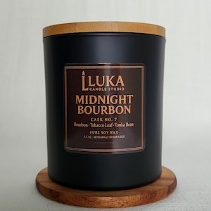 Midnight Bourbon Candle: Luxury Soy Wax – Bourbon, Tobacco Leaf, Tonka Bean – 8.5 oz