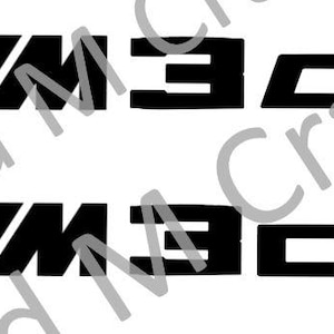 Puede incluir: Dos logotipos M3 CS en blanco y negro. Los logotipos están en una fuente estilizada con un efecto tridimensional.