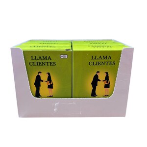 May include: A display box of green and white boxes with the text "LLAMA CLIENTES" and a graphic of two people shaking hands.