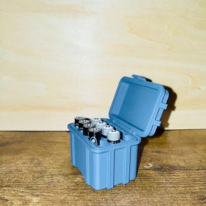 Battery storage ( AAA )