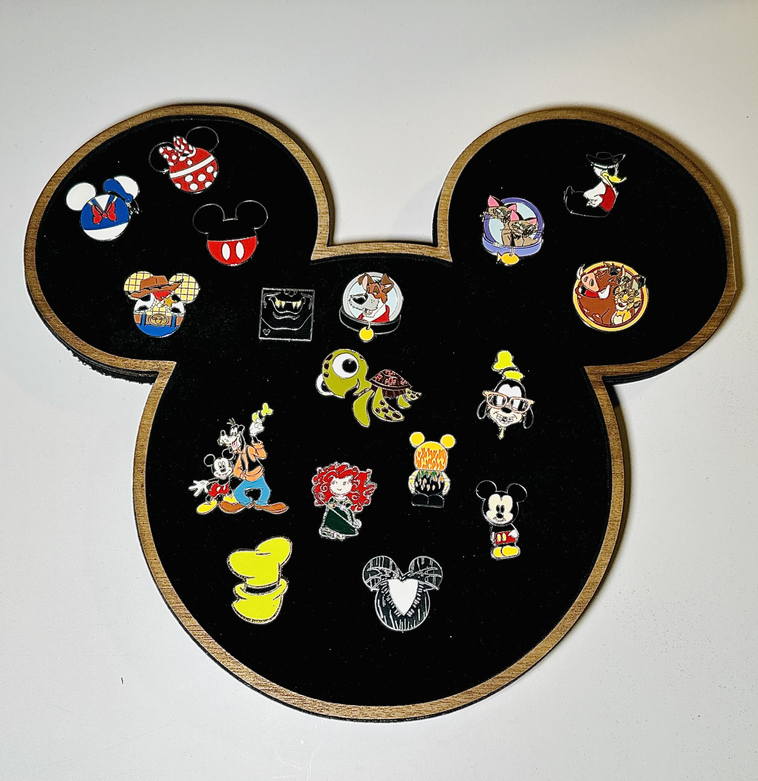 Mickey Head Shape Theme Individual Pin Disney World Park Trading Pins  ~Brand New