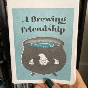 Una revista Riso de amistad cervecera