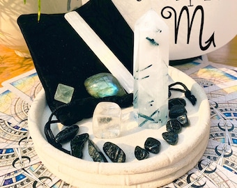 Conjunto y bolsa de fusión de cristal del zodíaco de Escorpio: fechas de nacimiento de Escorpio: 23 de octubre - 21 de noviembre - Incluye 17 piedras preciosas de calidad. Idea de regalo de Navidad