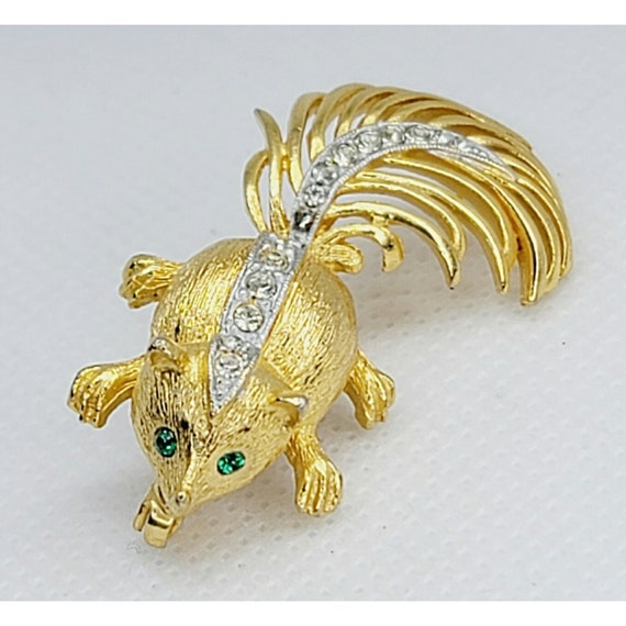 JJ Jonette Rare Gold Tone Skunk Pin - image 2