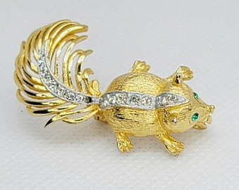 Broche de mofeta en tono dorado, raro, de JJ Jonette